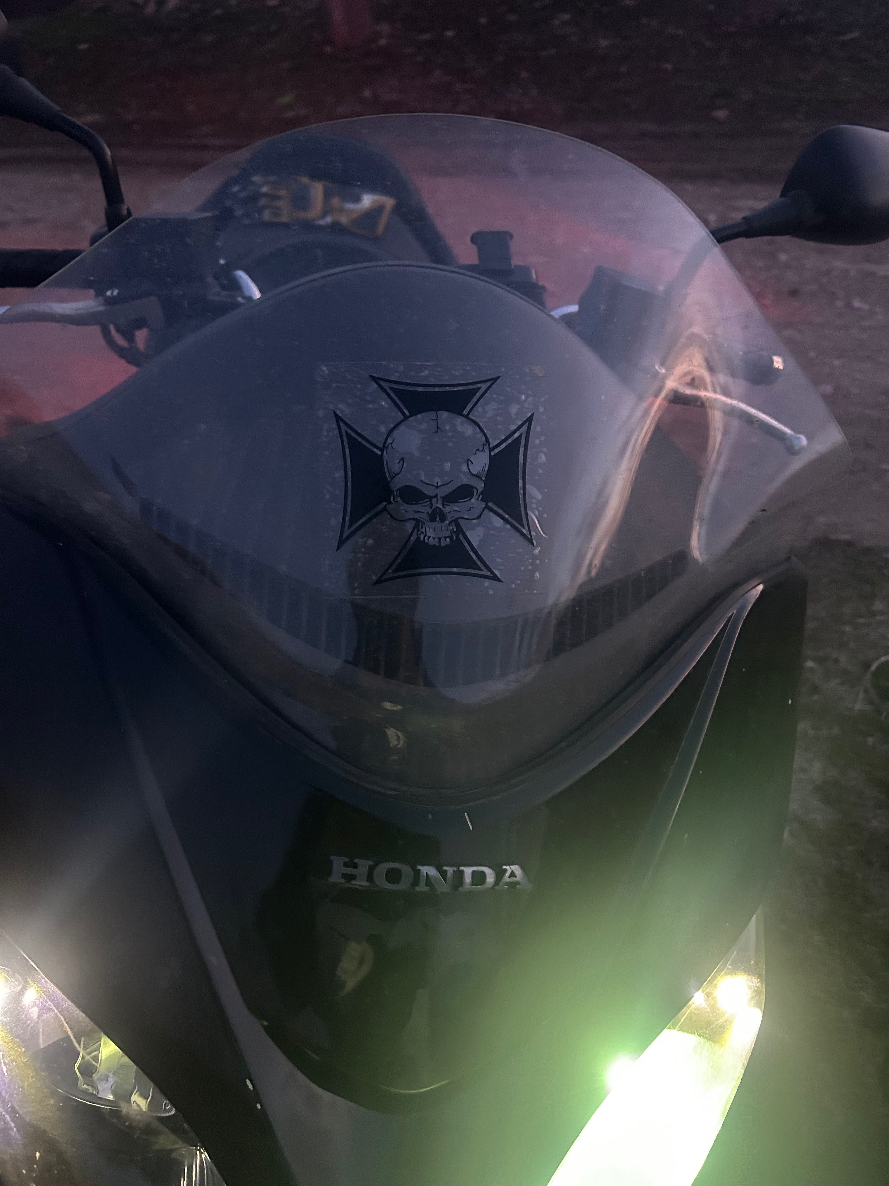 Honda Forza 250 keyles