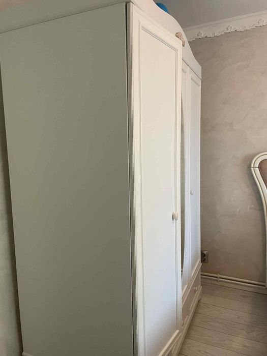 Set mobila cu pat salteaua de vanzare