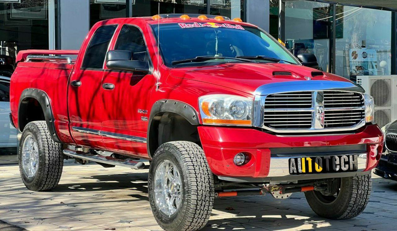 Dodge Ram 2500 hemi