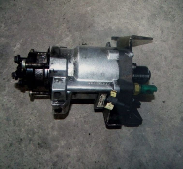 Pompa injectie/pompa înalte Ford Mondeo, Ford Transit,2.0 diesel Tdci