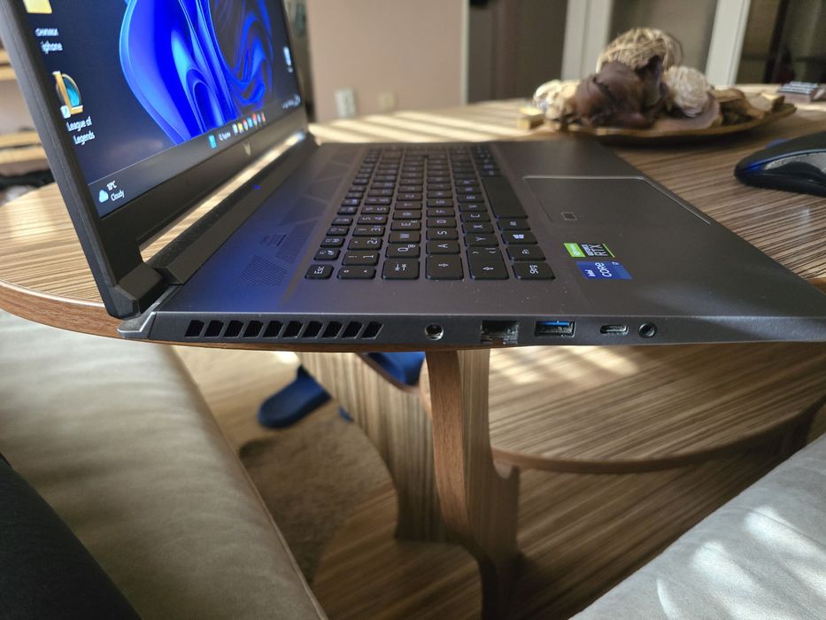 Acer Predator PT516-51s