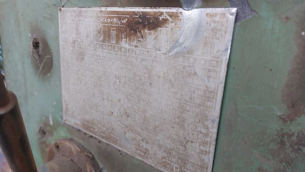 Masina gaurit coloana verticala 6GCO40RA1 din 1987