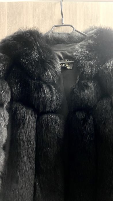 Haina dama blana naturala vulpe polara