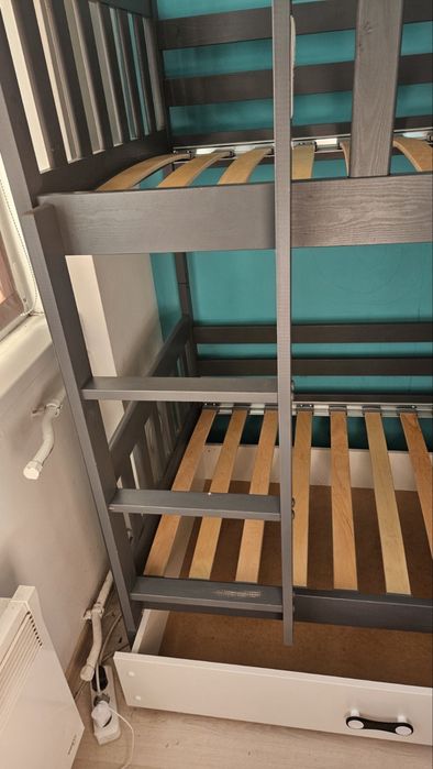 Двуетажно детско легло