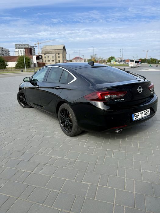 Vând Opel Insignia 2.0 CDTI – 170 CP – 2018 – Manuală