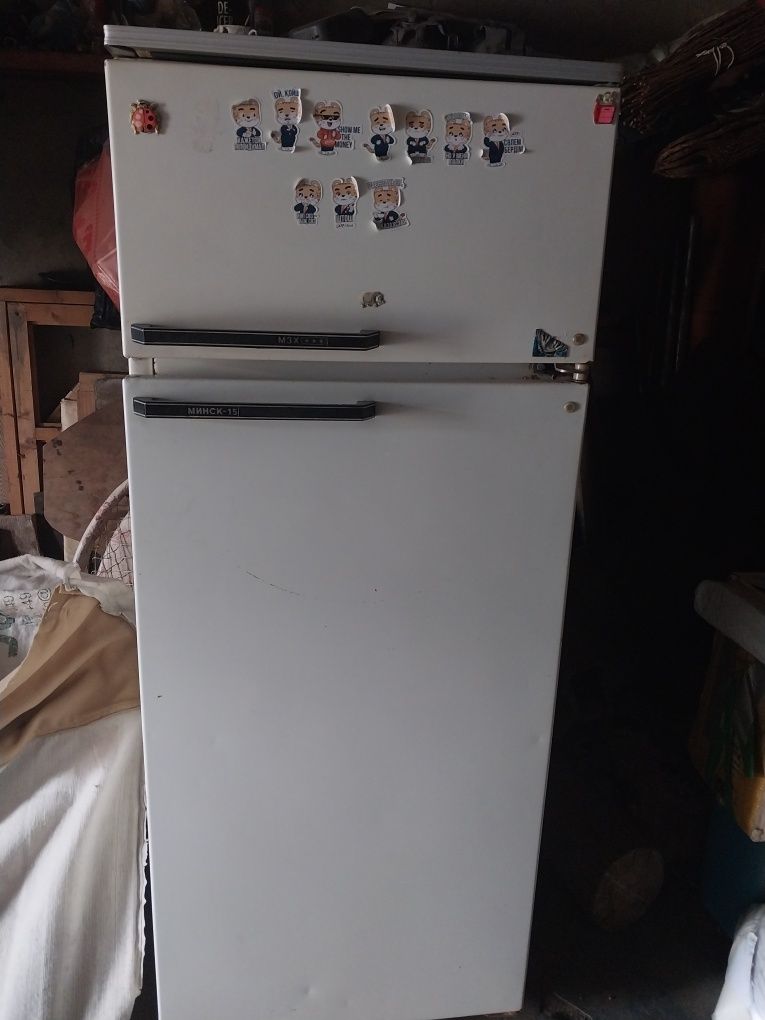 Продам холодильник минск 15 ,рабочий,в хорошем состоянии