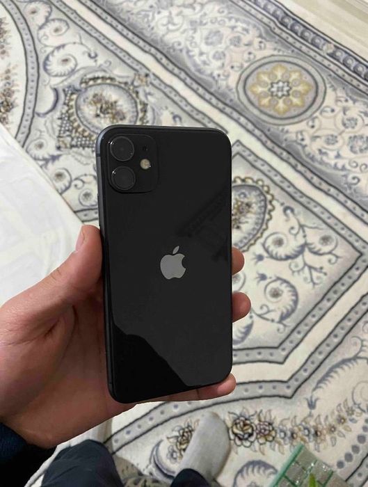 Iphone 11 64gb qora