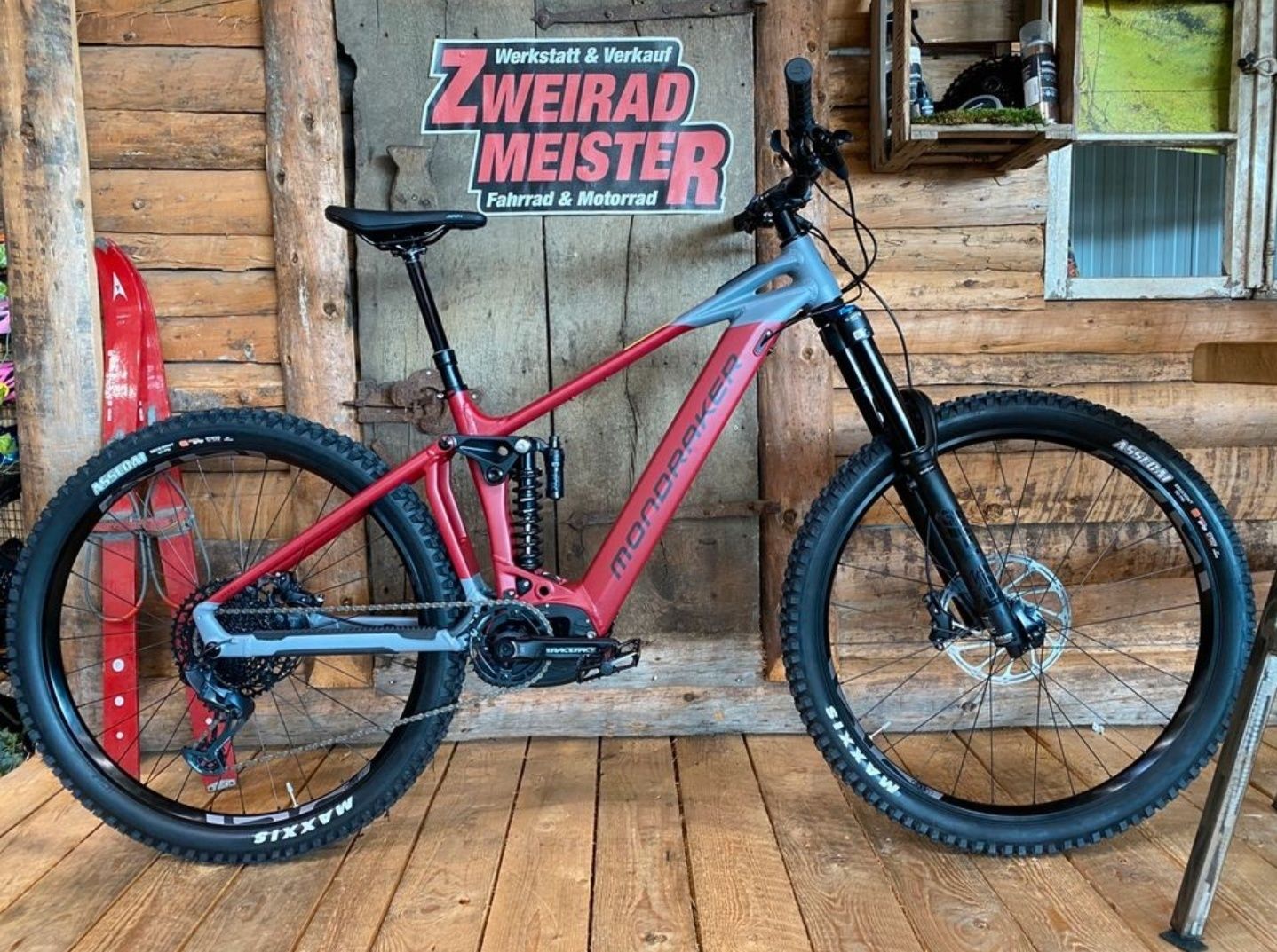 Bicicleta Mondraker level R