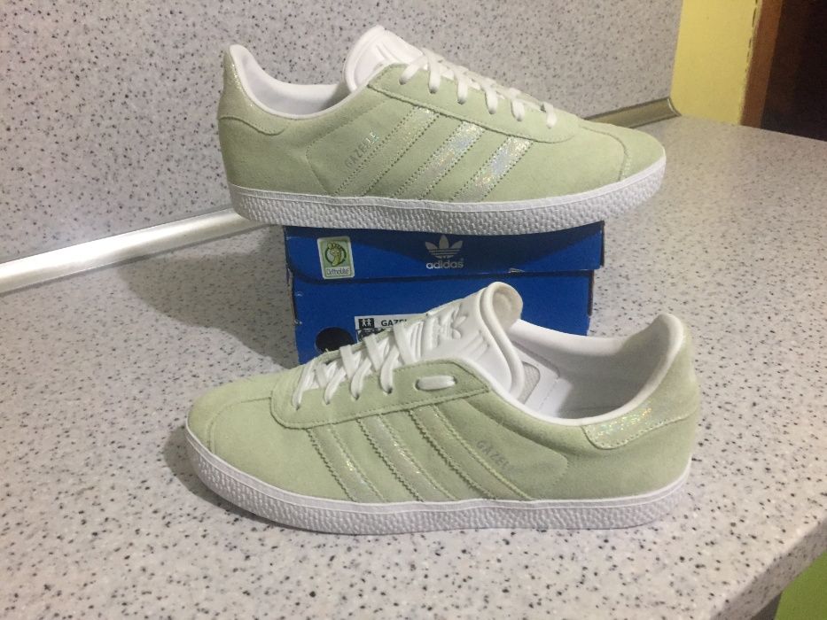 Оригинални Маратонки Adidas Originals Gazelle Light Green