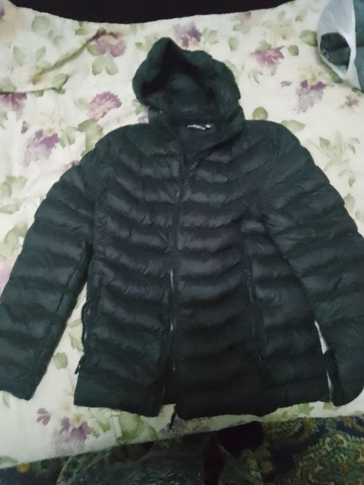 Куртка осенняя и весенняя.
