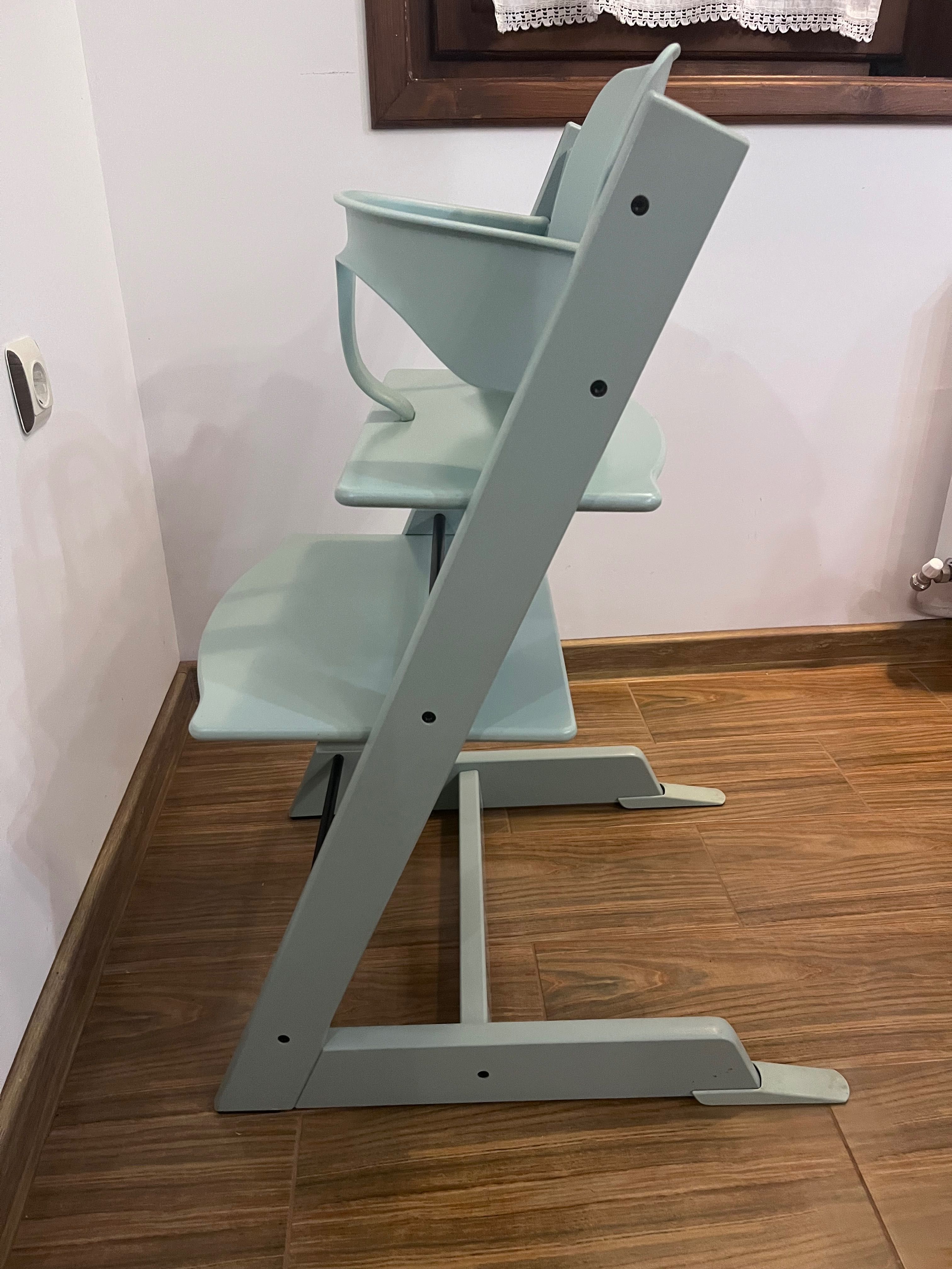 Като НОВО столче за хранене Stokke Tripp Trapp