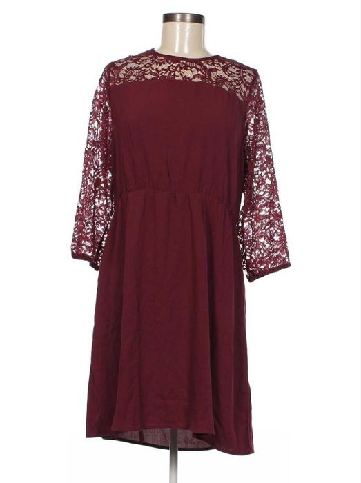 НОВА елегантна дамска рокля с дантела и отворен гръб About You (Л)