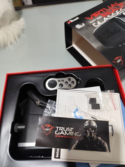 Триизмерни очила за телефон