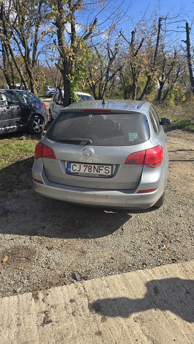 Vand opel astra j 2011