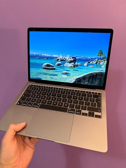 MacBook Air M1 2020 идеален