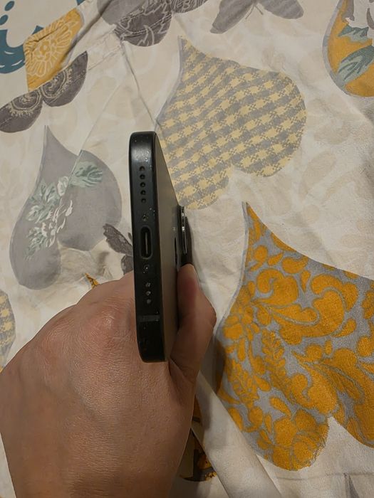 Apple Iphone 15 full box