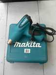 Suflanta de aer cald Makita