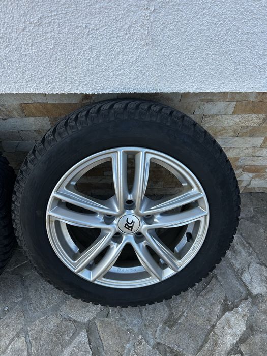 Vand jante cu anvelope de iarna