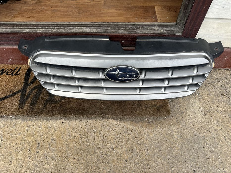 Решетка предна броня за Субару Легаси Аутбег!