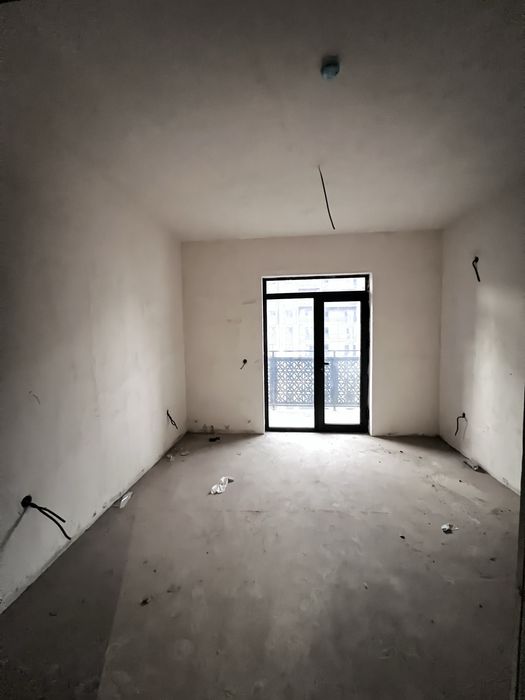 O’rekzor bozor 2 xona srochni sotiladi