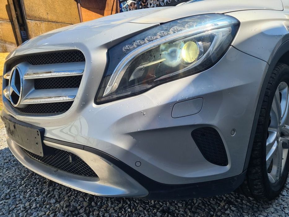 Bara fata Mercedes GLA ( X156 ) 2013 - 2017 GRI 761 (1256) model cu spalatoare far