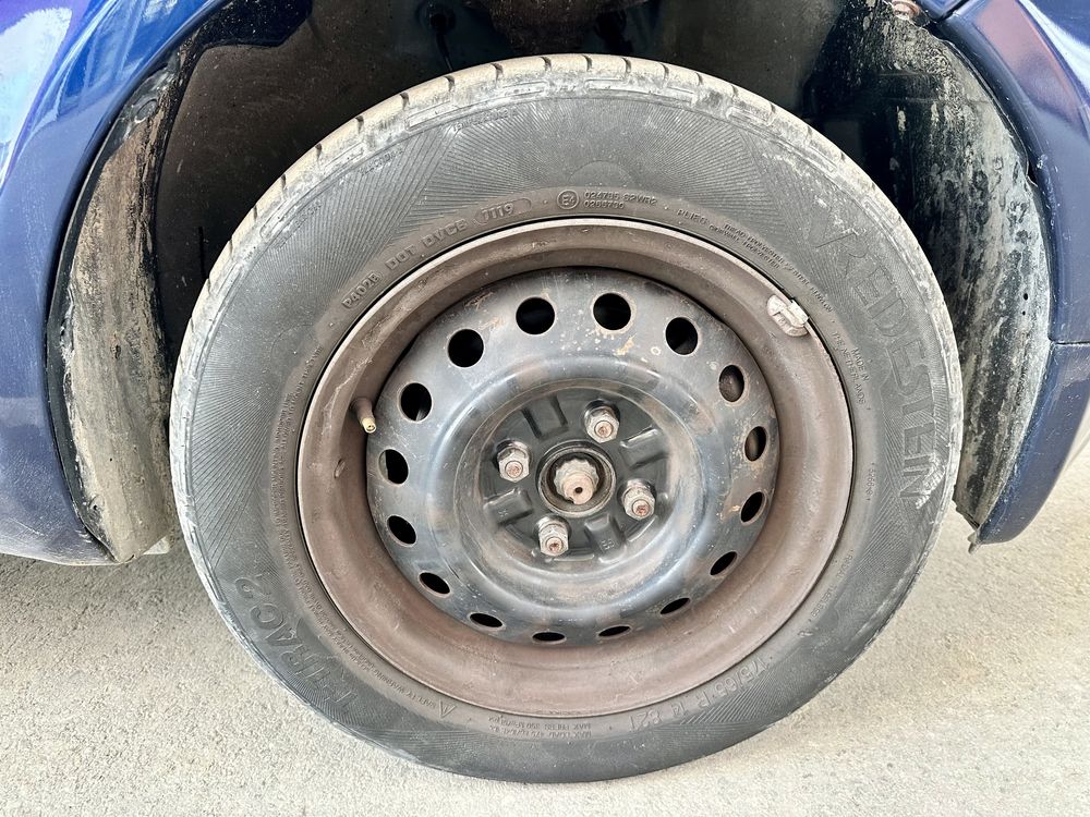 Използвани 4 бр. летни гуми 175/65 R14