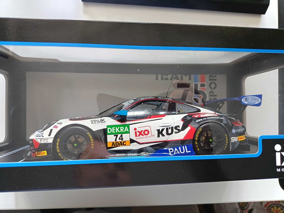Macheta Porsche 911 GT3 IXO Models 1/18 noua sigilata