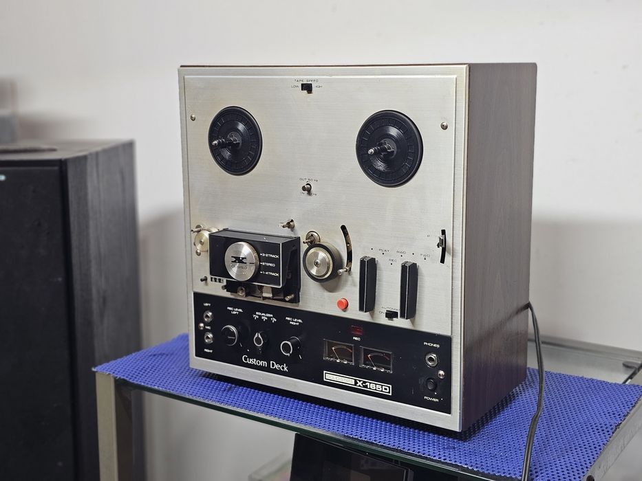 Magnetofon Akai X-165D pentru piese