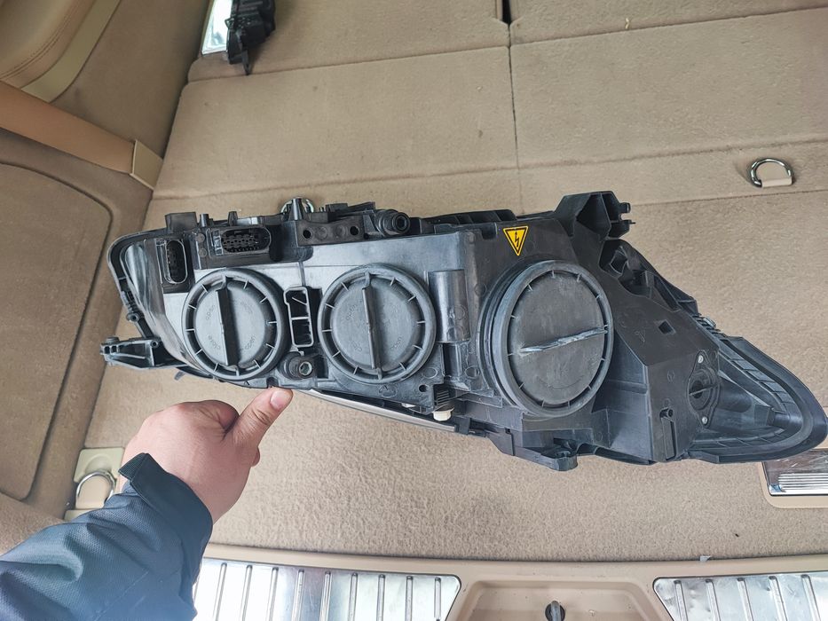 Фарове за Mercedes w221 06-09 г . S class. Pre Facelift