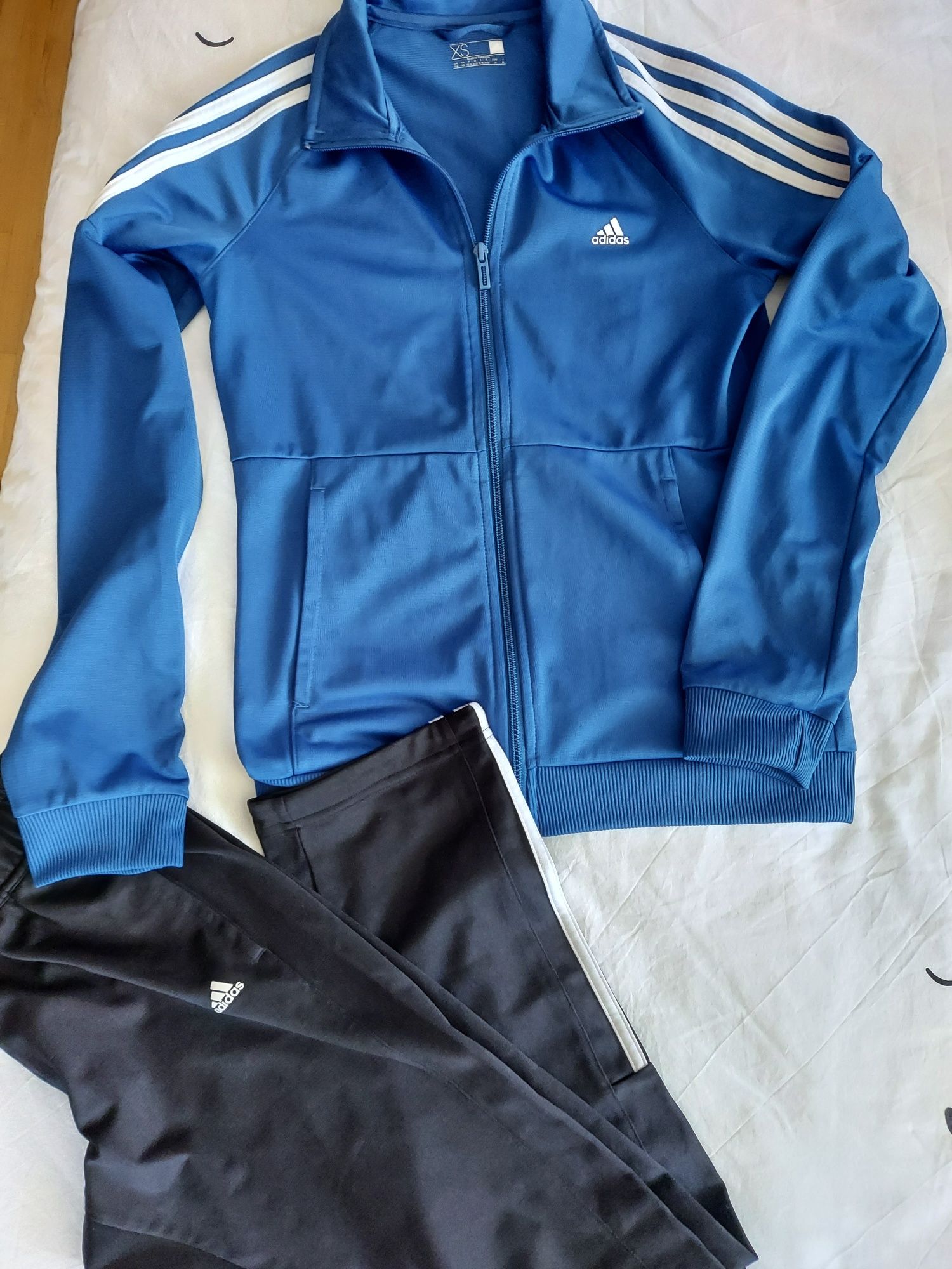 Trening subtire poliester Adidas mar XS