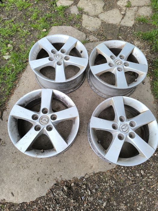 Jante 15 mazda roata rezerva casetofon