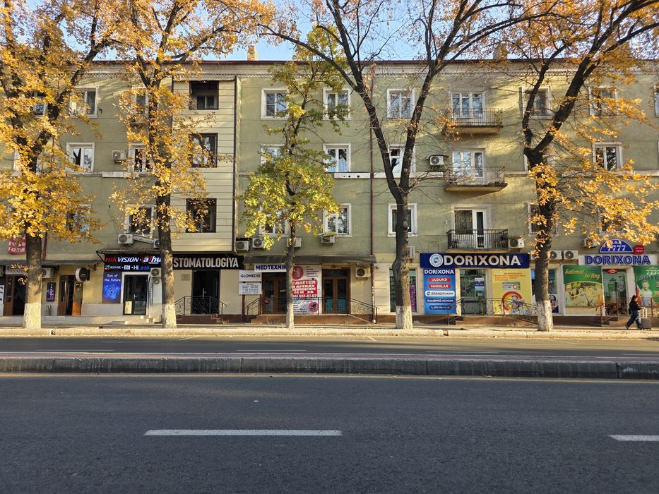 Сдаётся в аренду помещения вдоль дороги в Чиланзаре