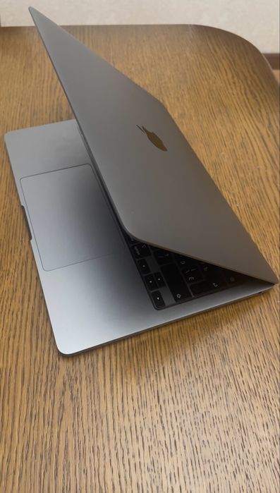 Maccbook Pro 13, М1, 1 ТB, 16GB