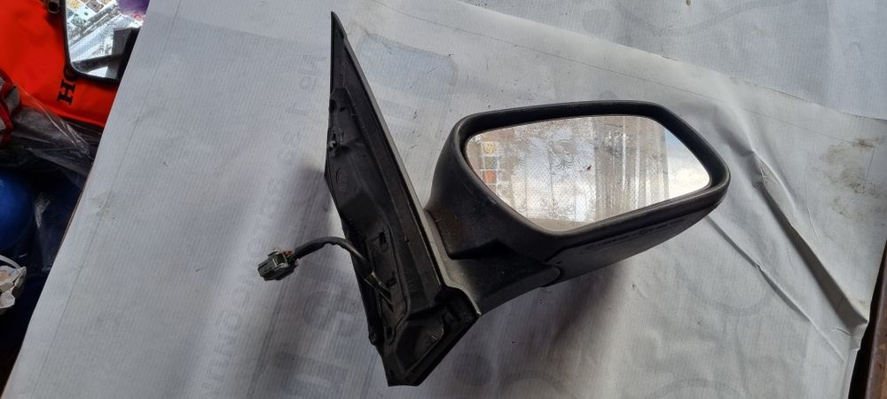 Дясно огледало Форд Фокус 2 Ford Focus 2