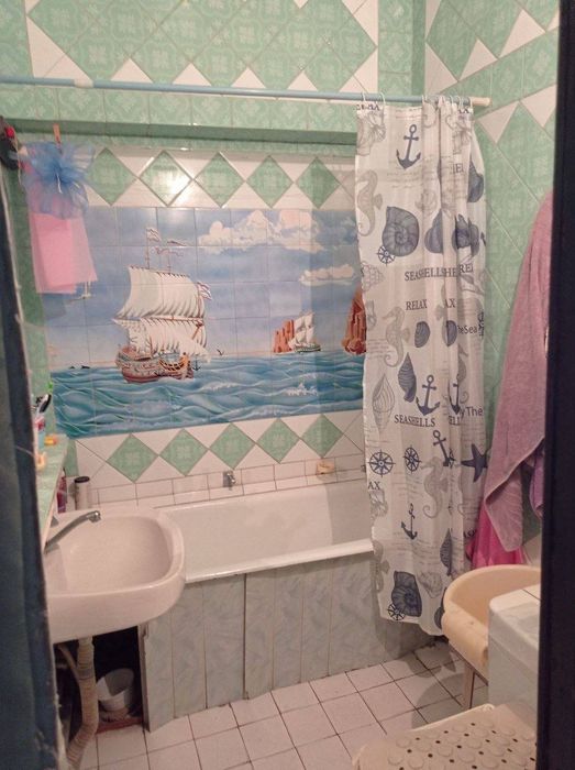 Продаётся квартира Пакенский базар