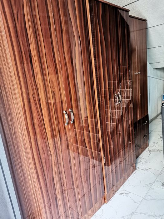 Шифоньер, шифоньер...