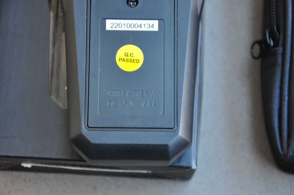 Detector profesional portabil de gaz, cu ecran color, senzor instant