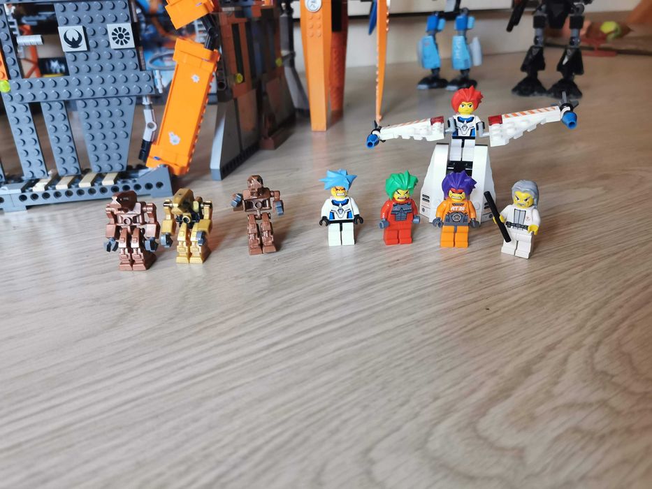 LEGO 7709 - [Exo Force] Sentai Fortress [Foarte Rar]