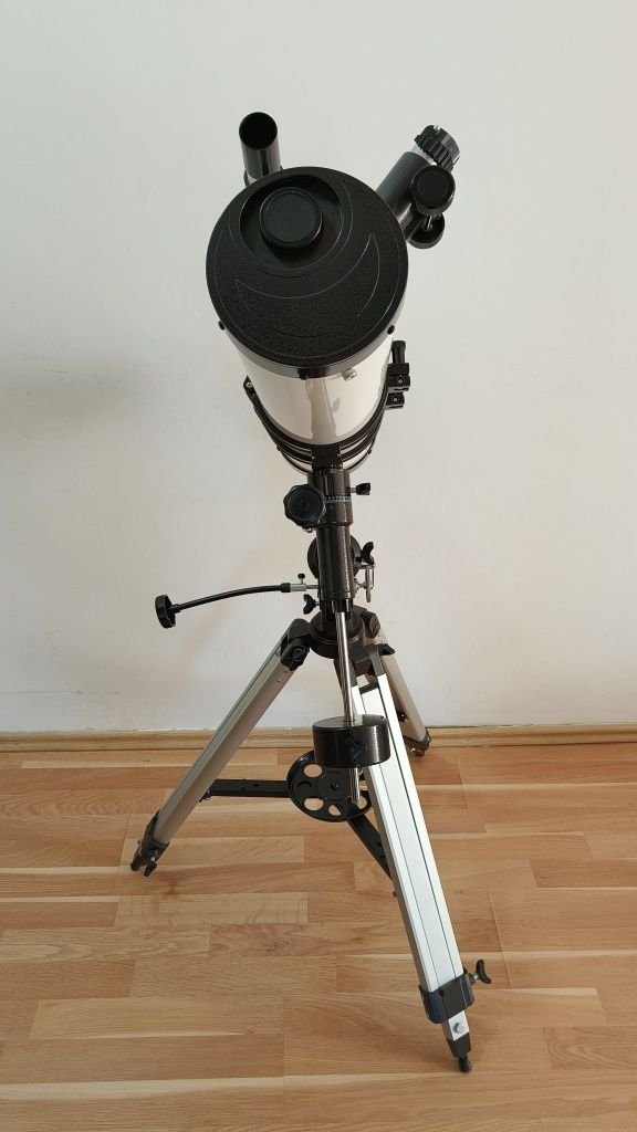 Telescop TS Optics Newton 130/650 Eqi