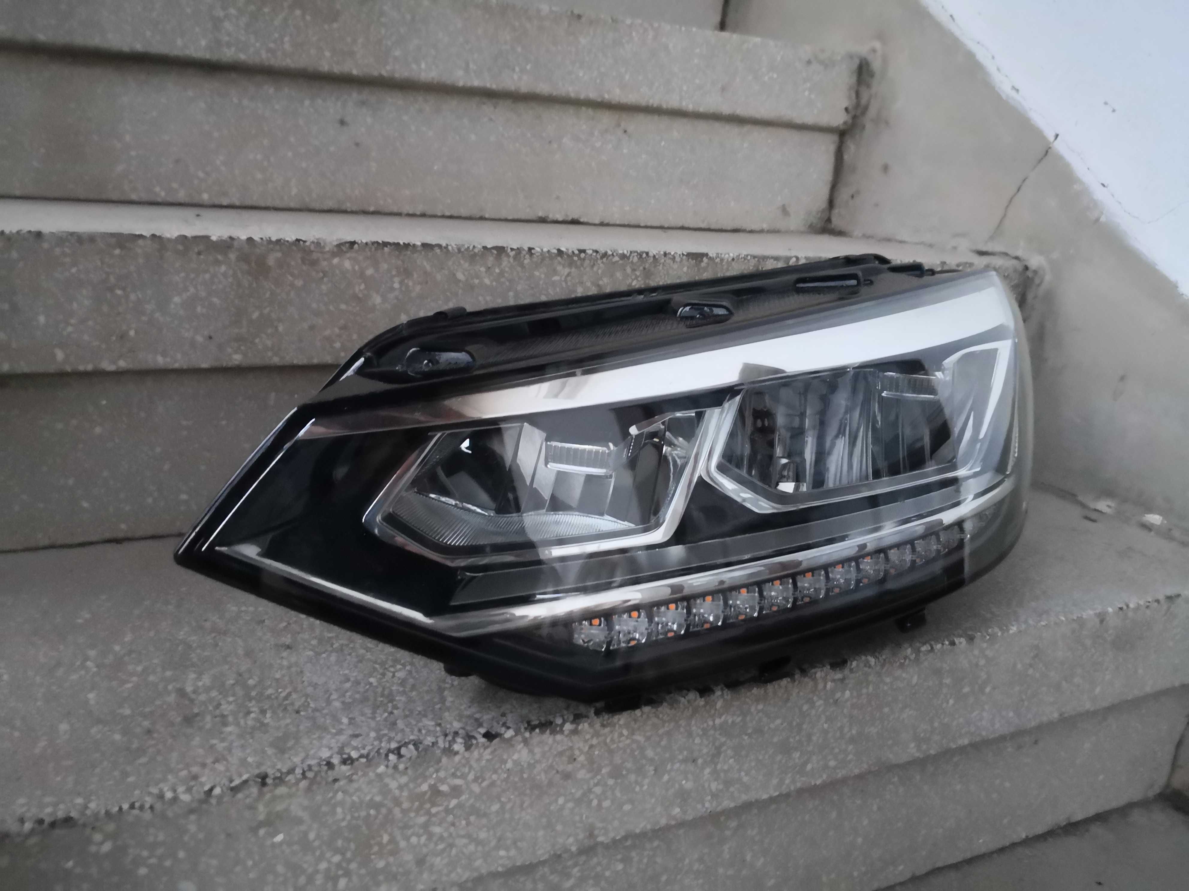 Фар Touran FULL LED ляв/Фар Туаран LED /Фар VW Touran Оригинален