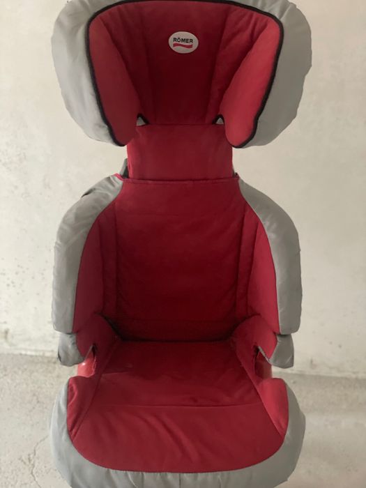 Детско столче за кола 18-32кг