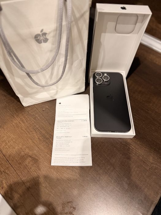 Iphone 16 pro max 256 gb eSIM