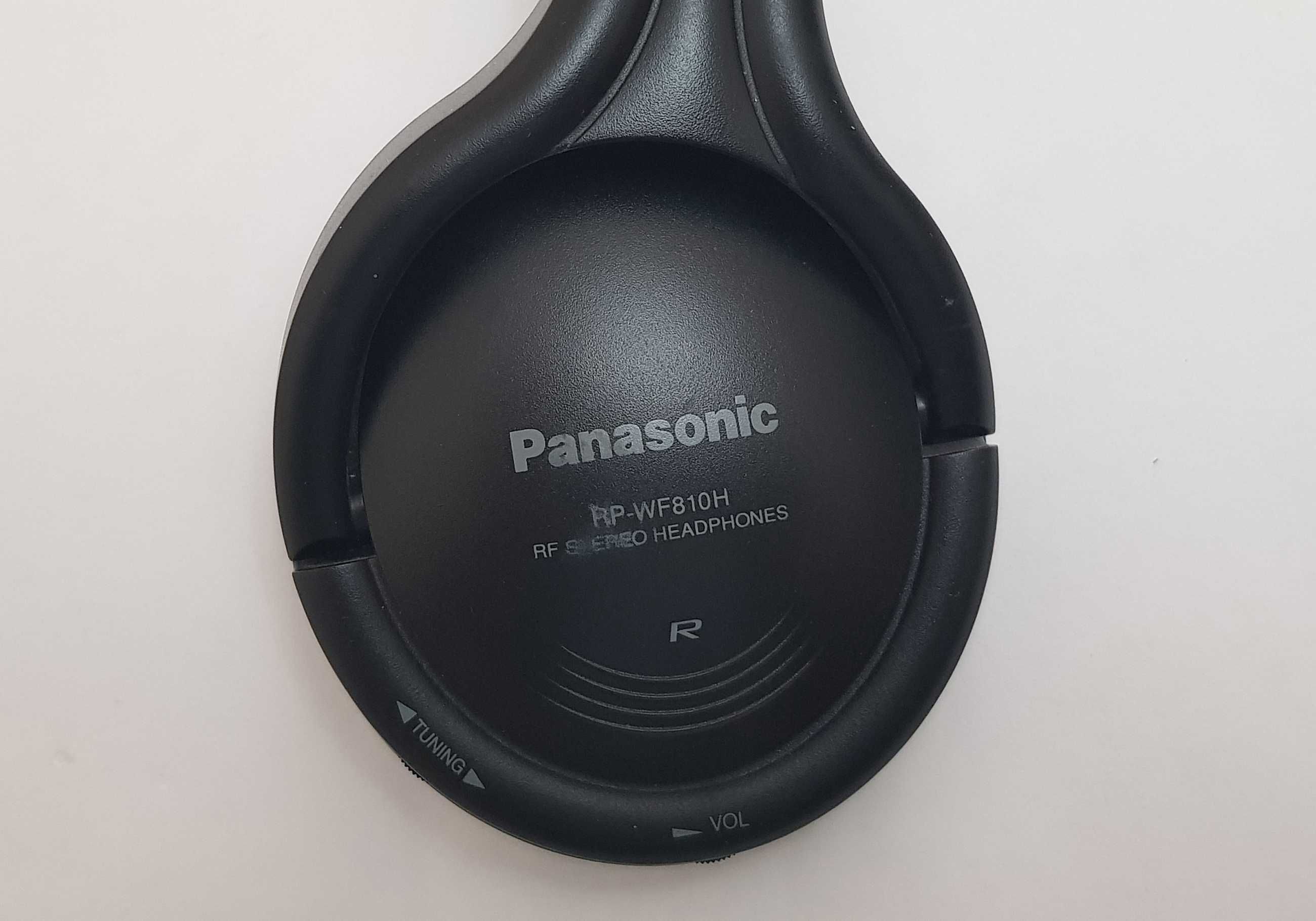 Casti stereo vechi Panasonic cu transmisie-receptie radio de colectie