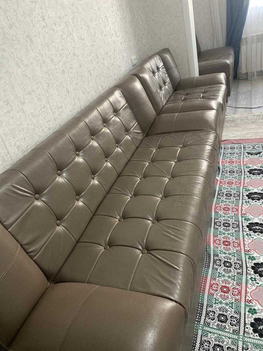 Мягкий мебель в отличном состояний