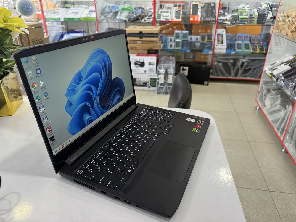 Lenovo ideapad gaming ozro ishlatilgan full komplektda RTX 2050 vga