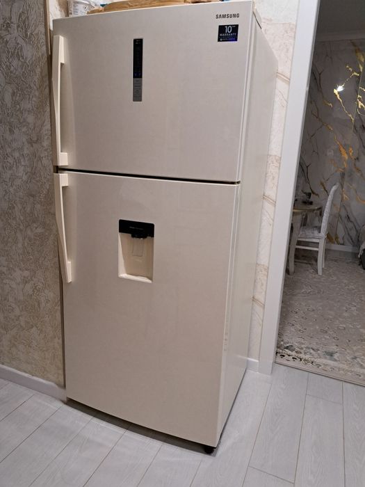 Холодильник.   .