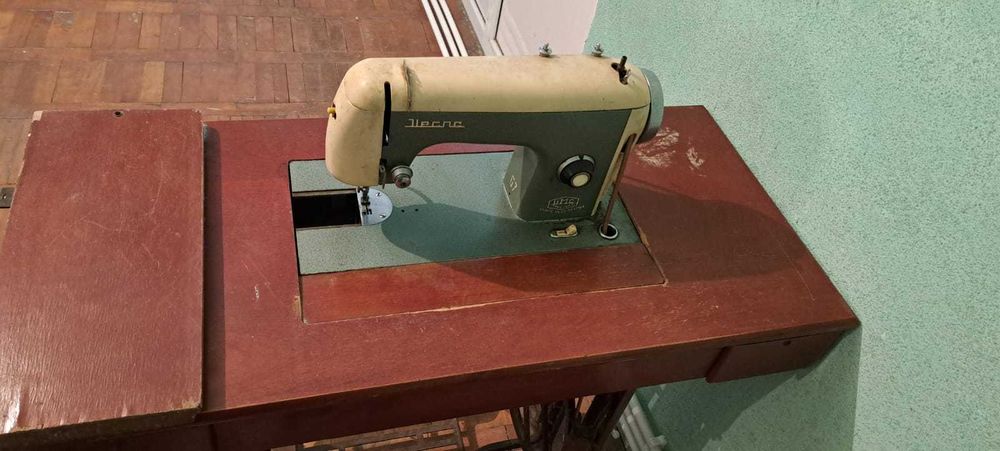 Masina de cusut Ileana