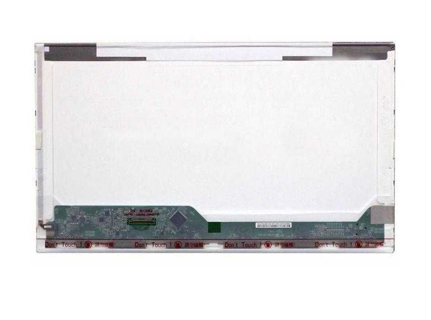 Продавам лаптоп 17 инч HP Pavilion 17-e125ez за части в отлично състоя