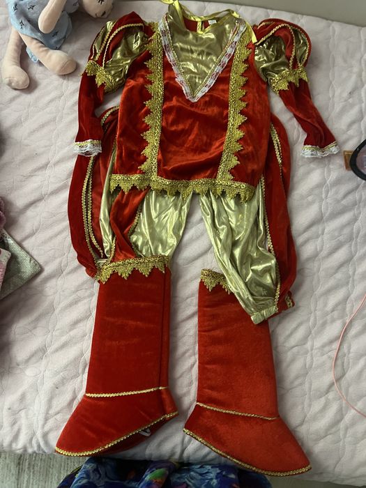 Продам новогодний костюм!