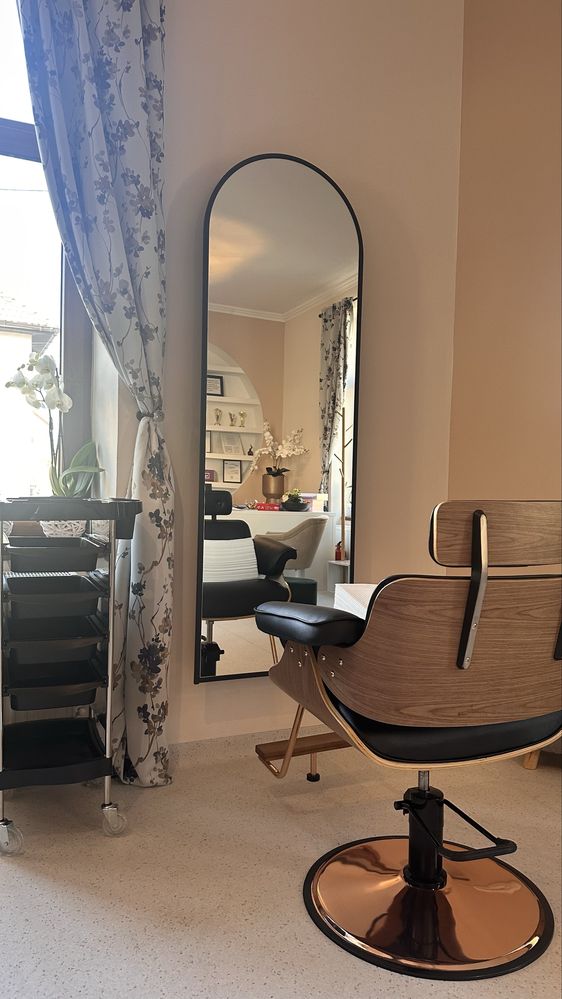 Post de coafor in Alba Iulia Salon Monarh